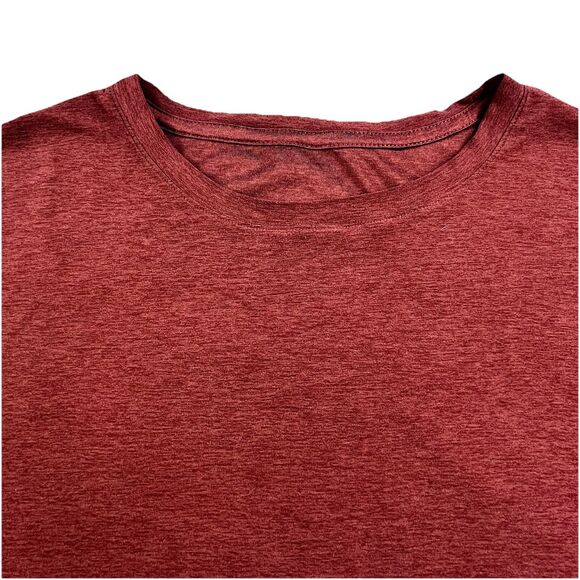 Vuori Strato Tech T-Shirt Adult Large Red Short Sleeve Performance Athletic Tee - Picture 3 of 8